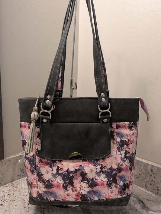 The Kensley Tote